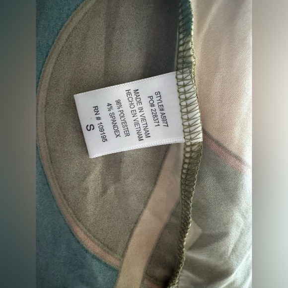 Julia by Love Shirt - Picture 5 of 5